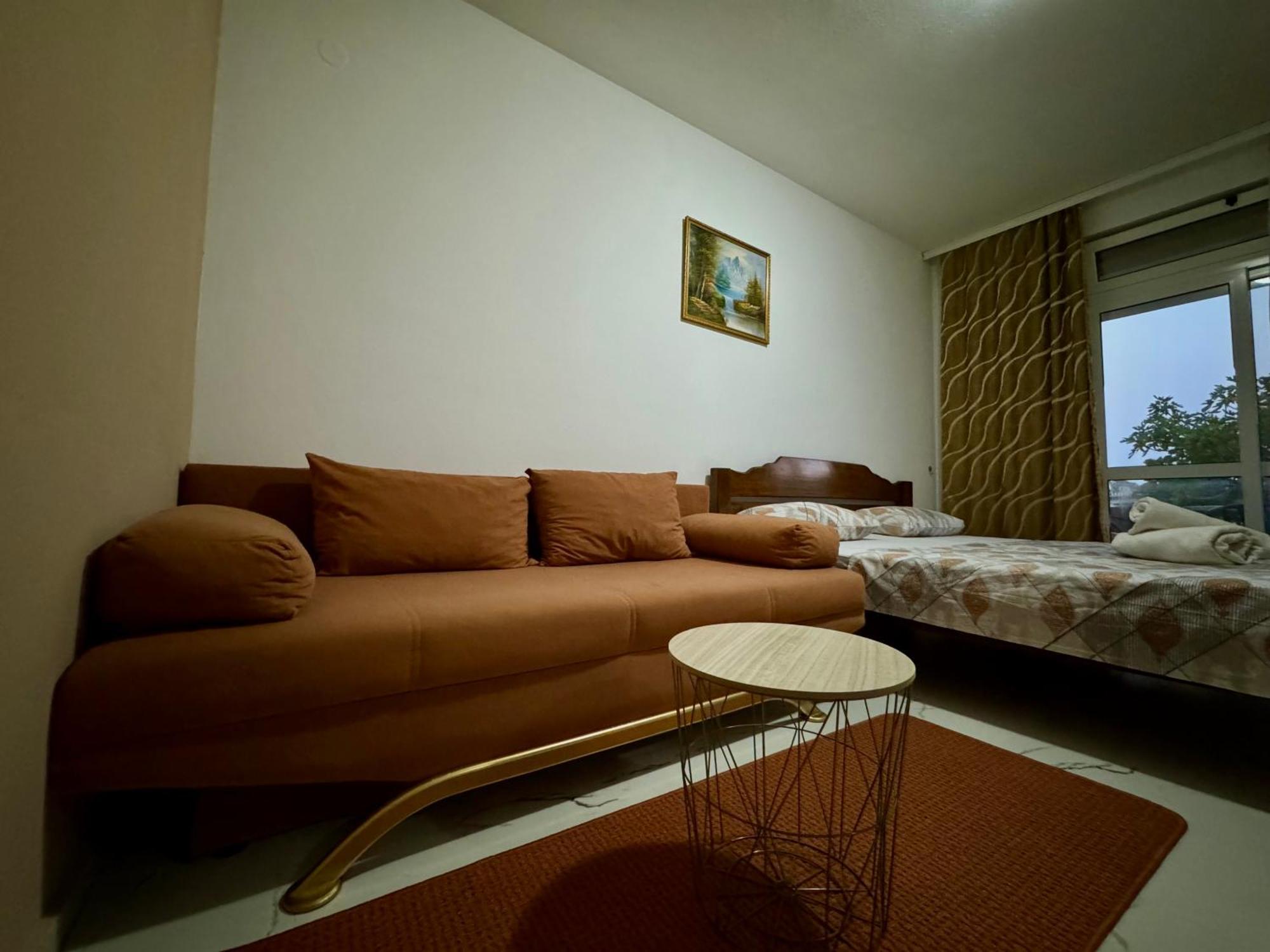 Apartments Cobi Ulcinj Quarto foto