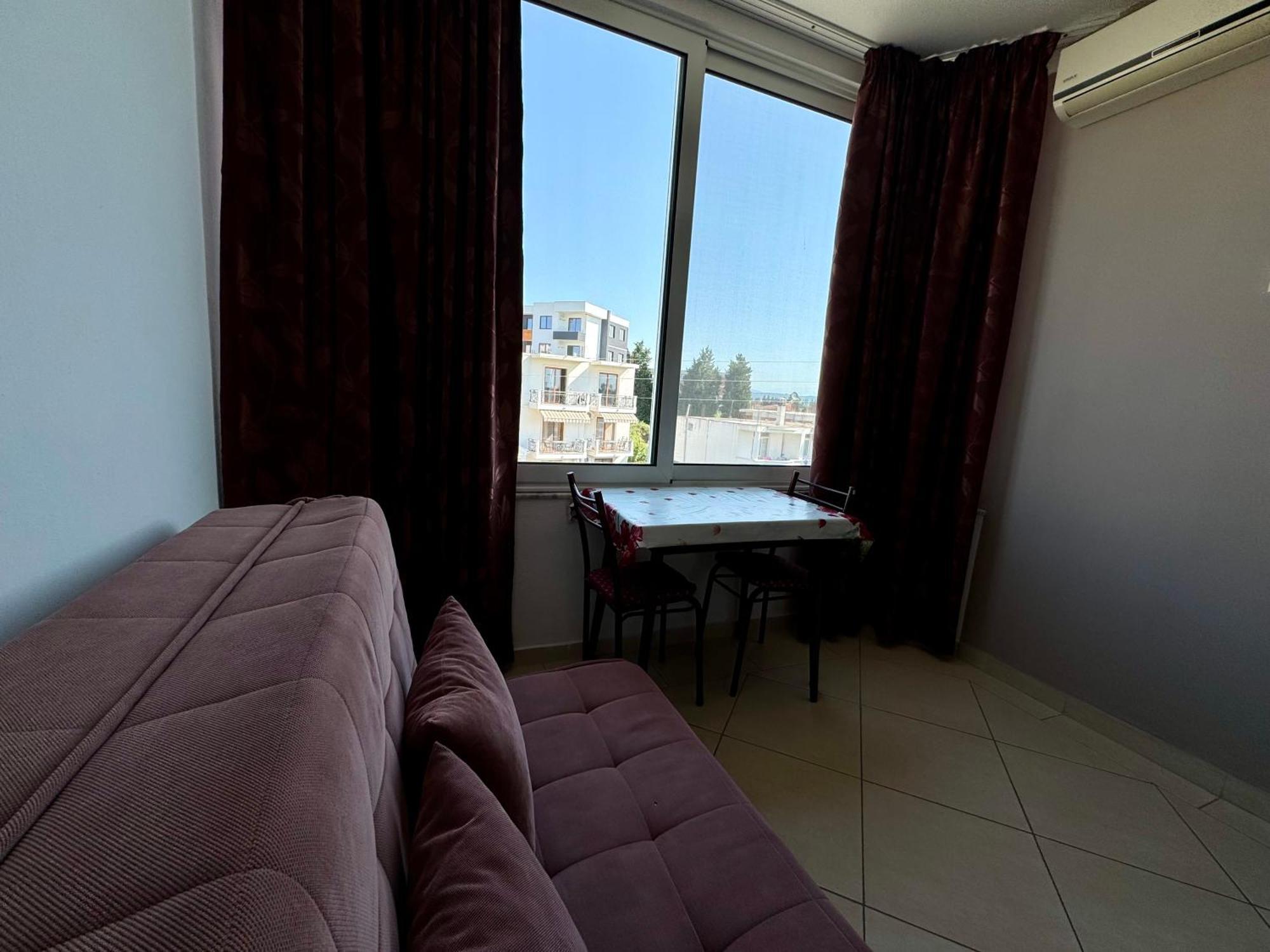 Apartments Cobi Ulcinj Quarto foto